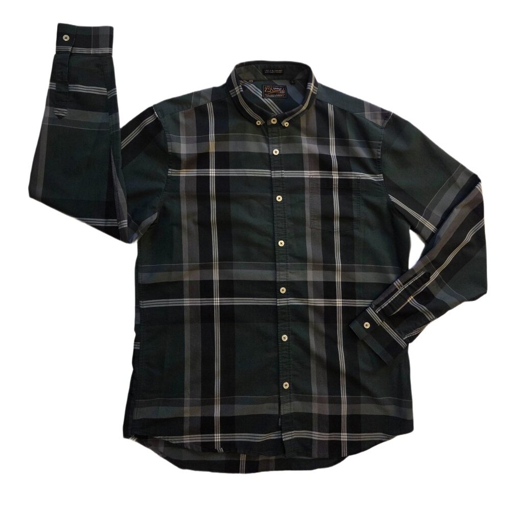 7 Diamonds Men’s “All In One” Long Sleeve Plaid Shirt – Size Large